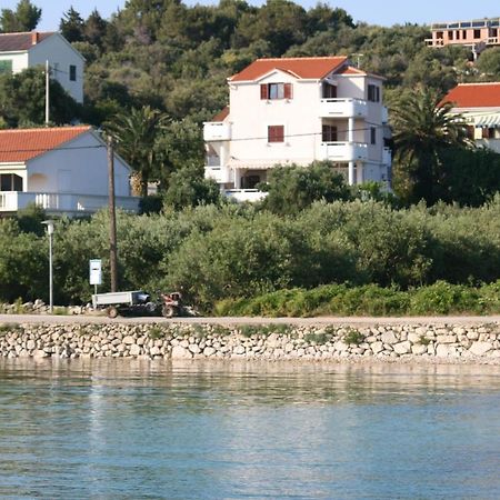 Apartments And Rooms By The Sea Jakisnica, Pag - 4160 لون المظهر الخارجي الصورة