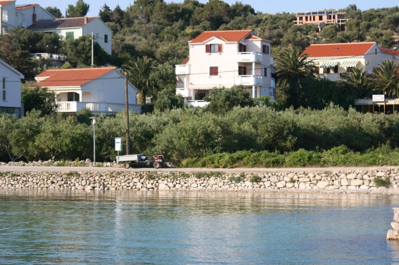 Apartments And Rooms By The Sea Jakisnica, Pag - 4160 لون المظهر الخارجي الصورة