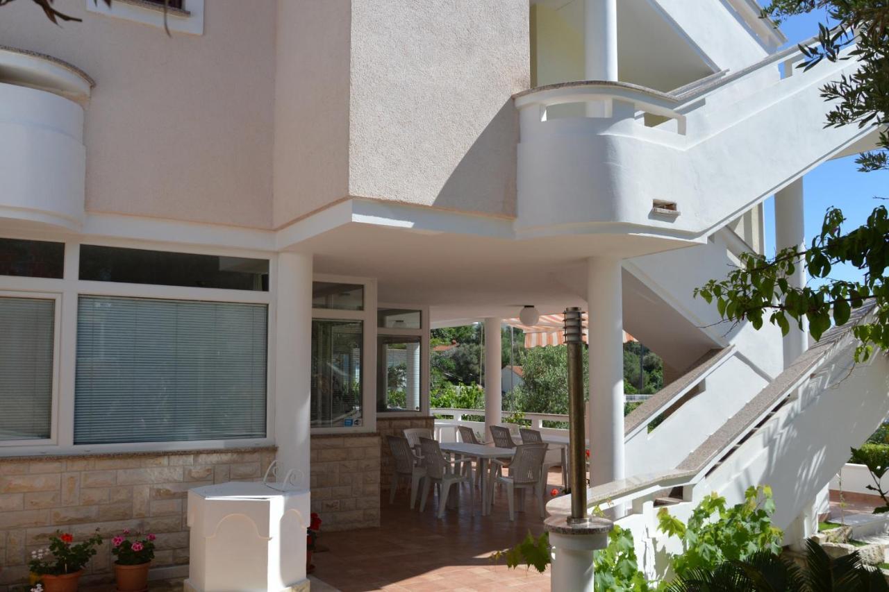 Apartments And Rooms By The Sea Jakisnica, Pag - 4160 لون المظهر الخارجي الصورة