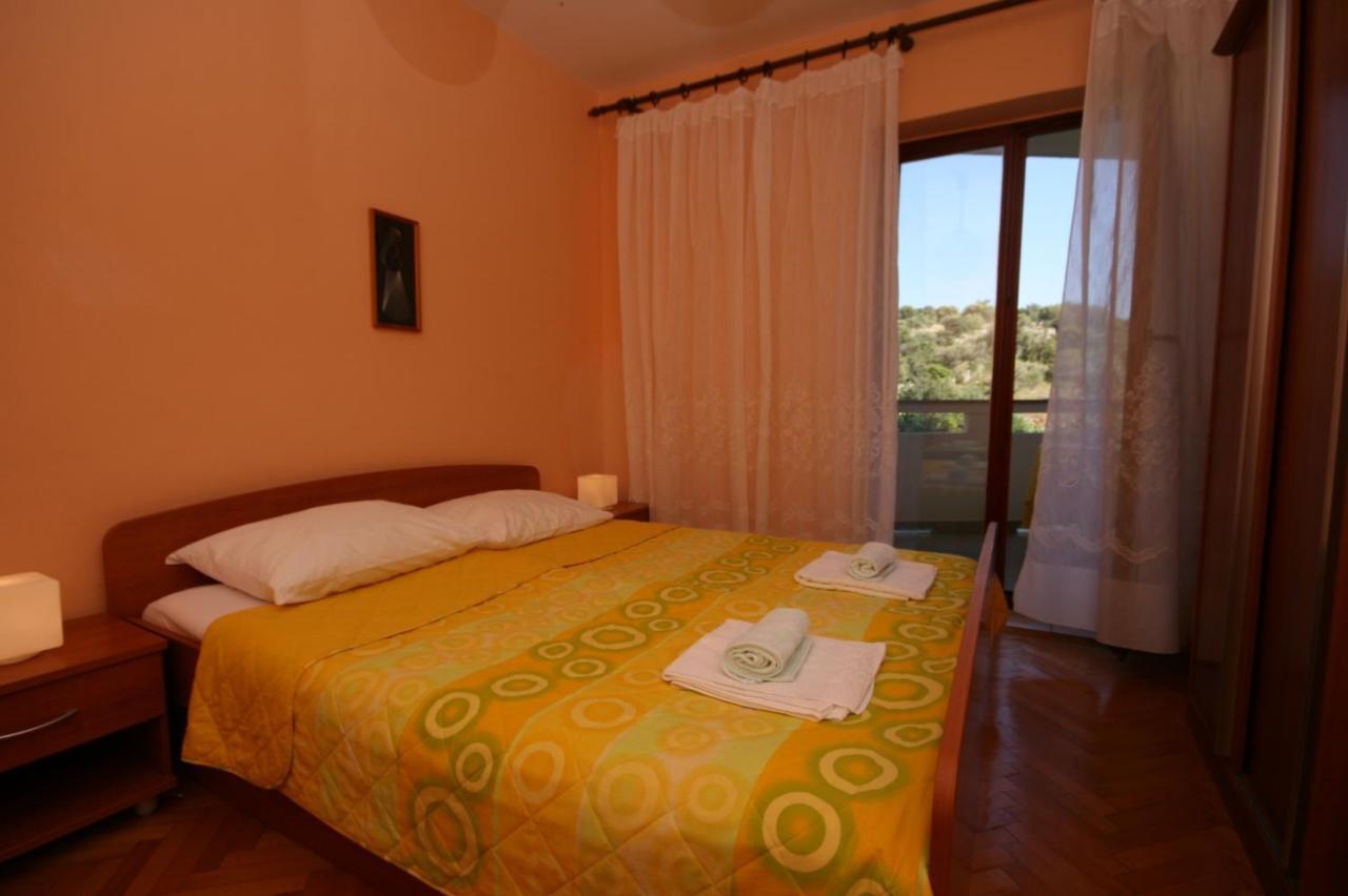 Apartments And Rooms By The Sea Jakisnica, Pag - 4160 لون المظهر الخارجي الصورة