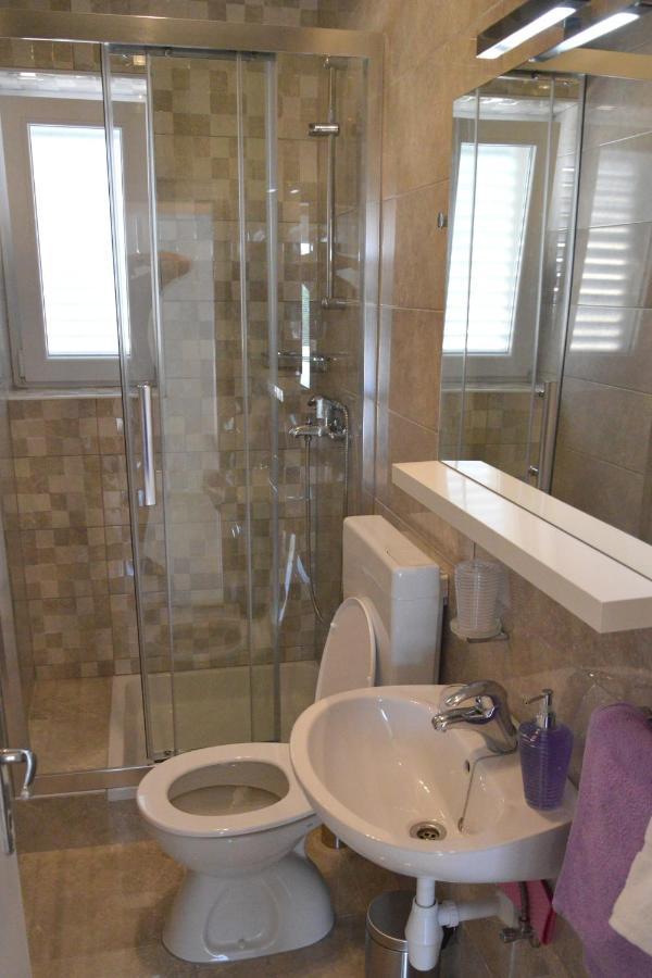 Apartments And Rooms By The Sea Jakisnica, Pag - 4160 لون المظهر الخارجي الصورة