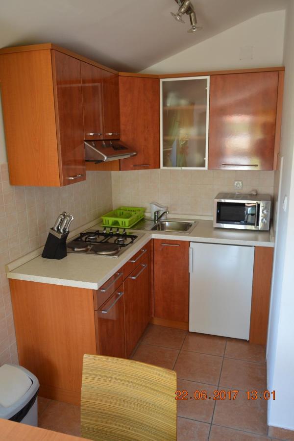 Apartments And Rooms By The Sea Jakisnica, Pag - 4160 لون المظهر الخارجي الصورة